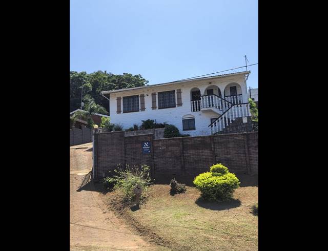 5 BEDROOM HOUSE FOR SALE IN ISIPINGO HILLS